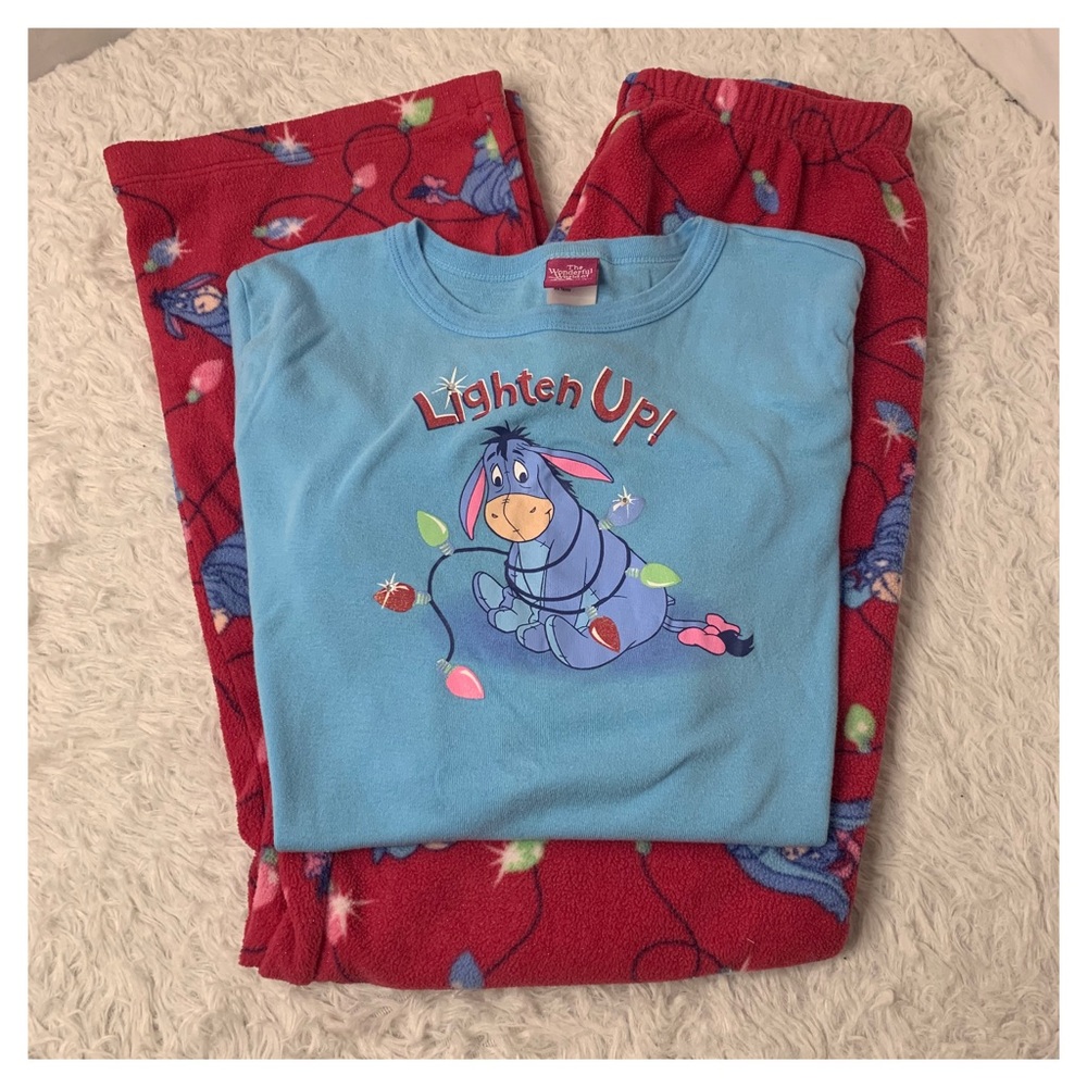 Wonderful World of Disney flannel/cotton pj set!M